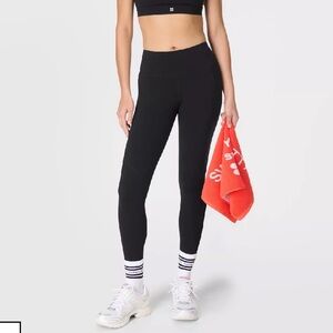 Sweaty Betty Power 7/8 Workout Leggings in Black Size Medium